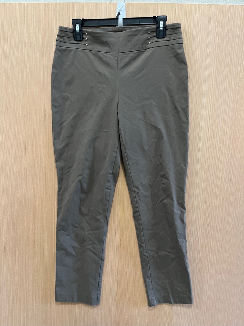 JM Collection pull on pants size medium brown rayon/nylon/spandex straight leg